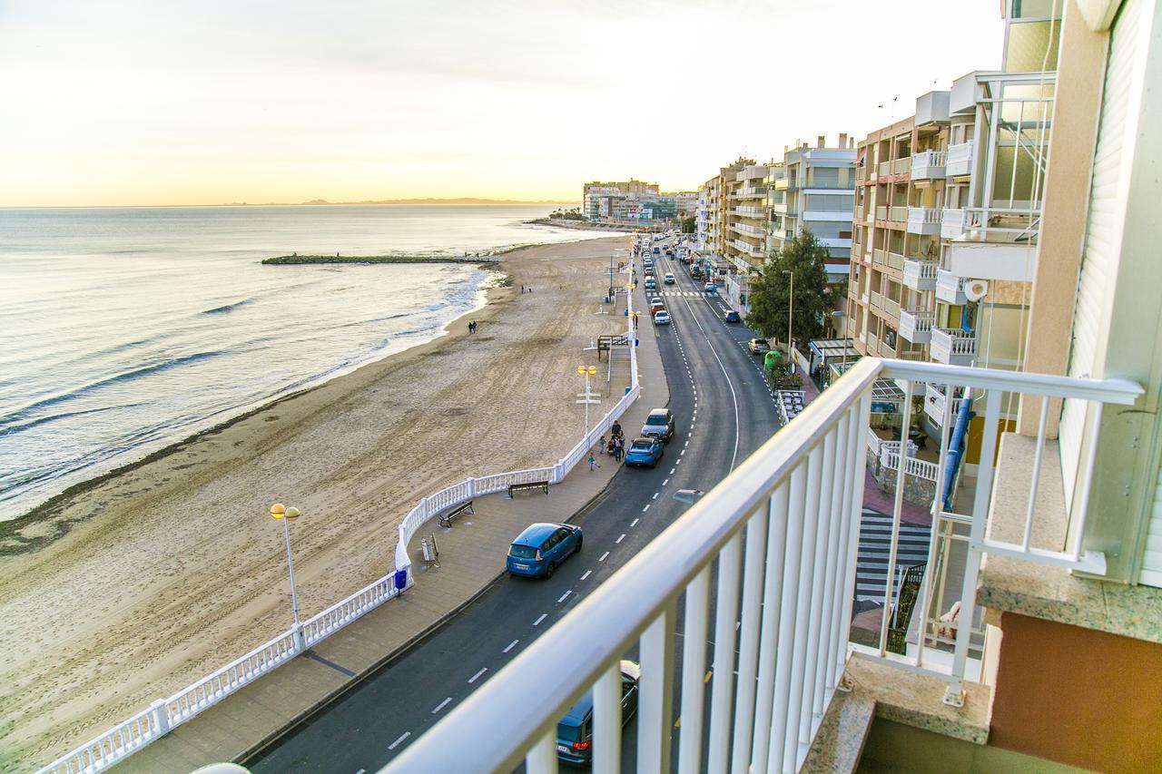 Homely Apartments Playa De Los Locos Torrevieja Buitenkant foto