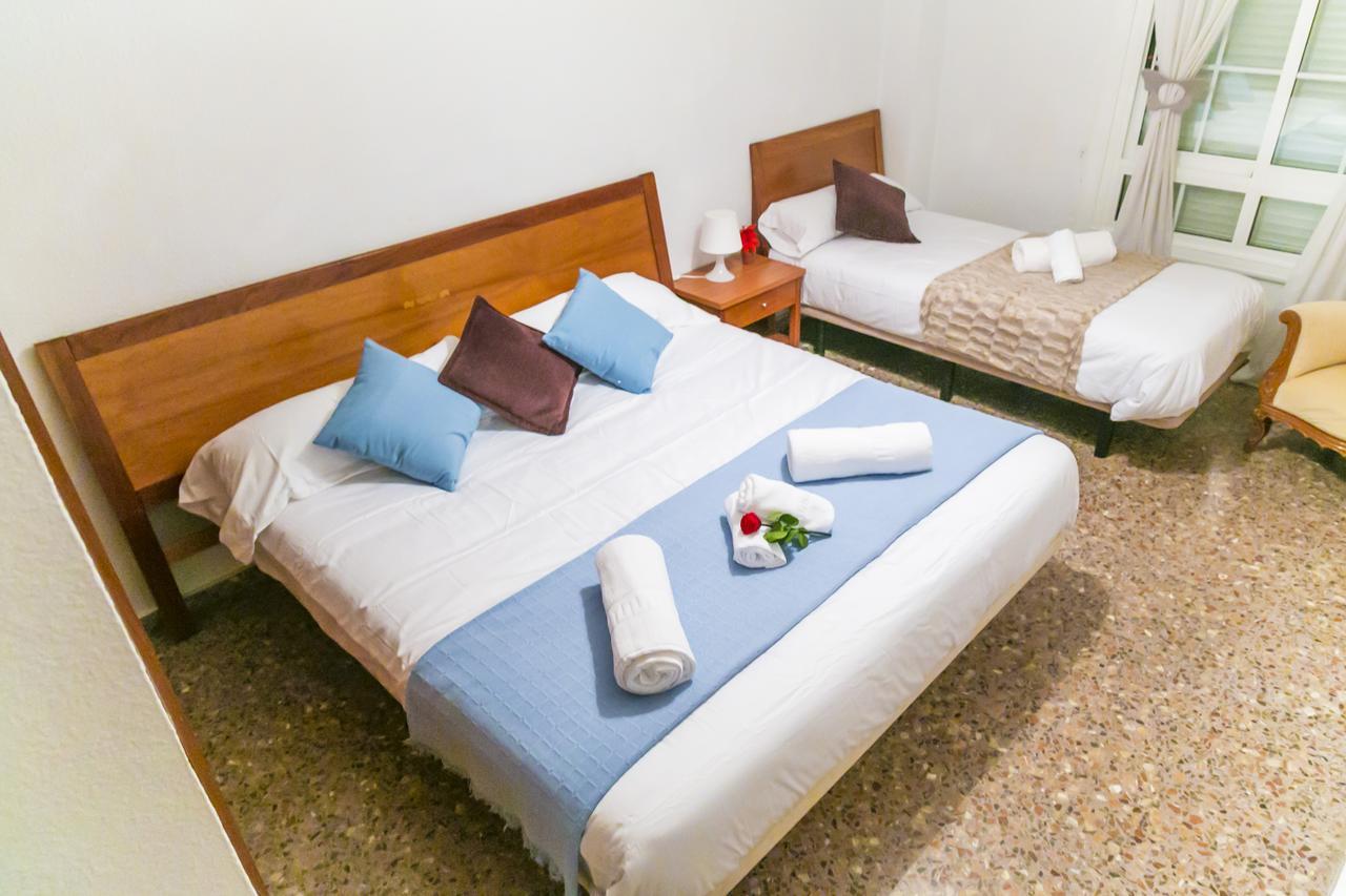 Homely Apartments Playa De Los Locos Torrevieja Buitenkant foto