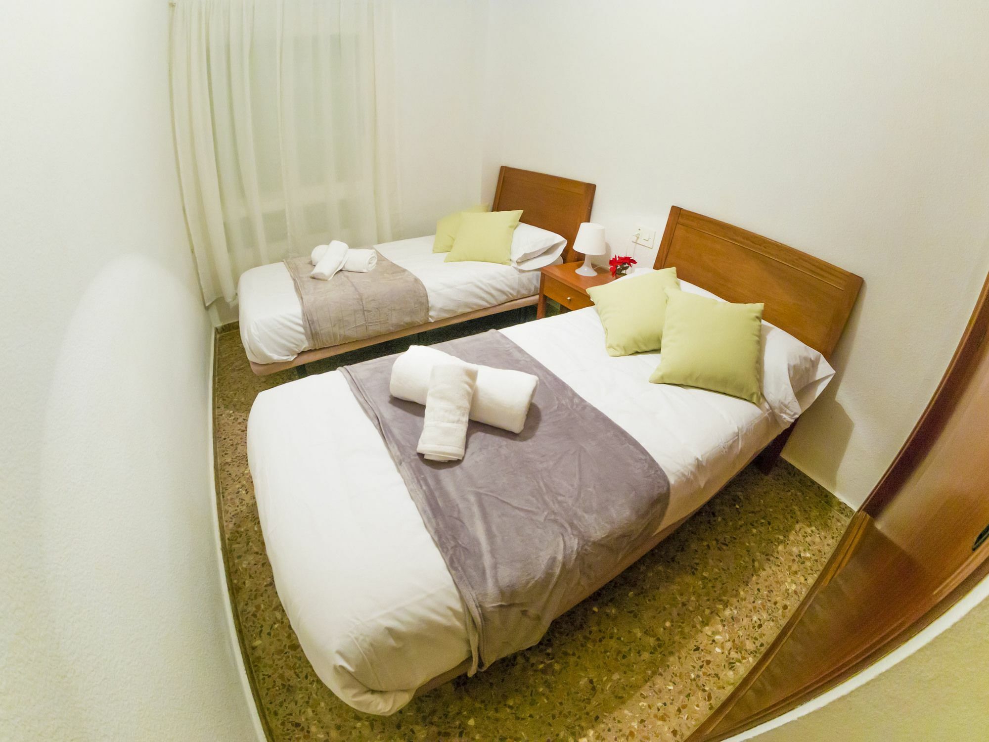 Homely Apartments Playa De Los Locos Torrevieja Buitenkant foto